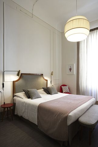 Camera da Letto in stile eclettico di 14 di ZPSTUDIO
