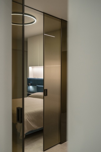 Camera da Letto in stile contemporaneo di 15 di Carola Ribotta architetto