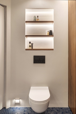 Bagno in stile contemporaneo di 6 di Chantal Forzatti architetto Bagno in stile contemporaneo di 6 di Chantal Forzatti architetto