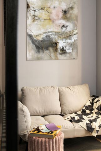 Open Space in stile moderno di 30 di Huit Studio Open Space in stile moderno di 30 di Huit Studio