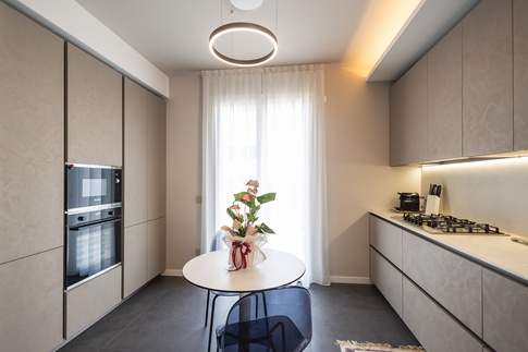 Cucina in stile contemporaneo di 15 di Architetto Zavagnini Daniele Cucina in stile contemporaneo di 15 di Architetto Zavagnini Daniele