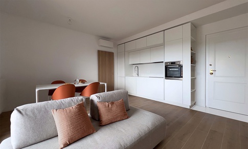 Open Space in stile minimal di 25 di LIT-ARCHITECTS