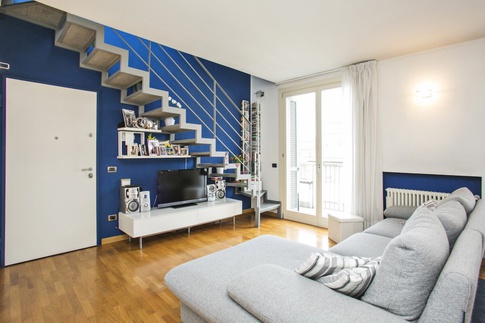 Open Space in stile contemporaneo di 25 di Agostinelli Architetti - Green Interior Design