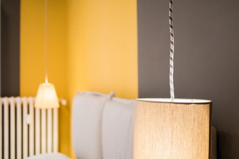 Camera da Letto in stile contemporaneo di 14 di SEGNI STUDIO