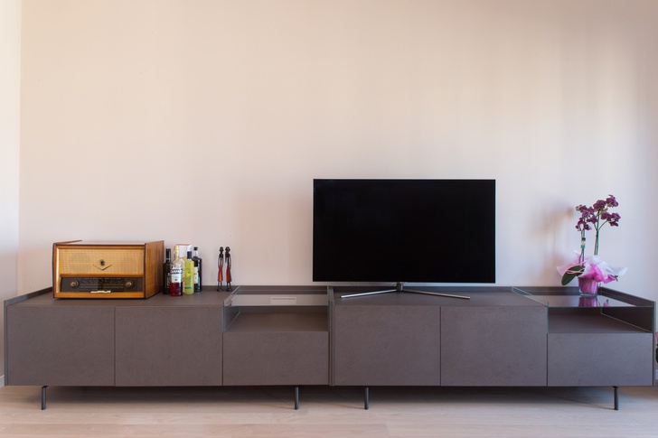 Open Space in stile moderno di 45 di zero6studio