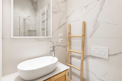 Bagno in stile contemporaneo di 5 di STUDIO FABIO VIZZI ARCHITETTURA Bagno in stile contemporaneo di 5 di STUDIO FABIO VIZZI ARCHITETTURA