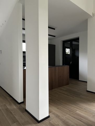 Cucina in stile moderno di 15 di Vittoria Ostini Cucina in stile moderno di 15 di Vittoria Ostini