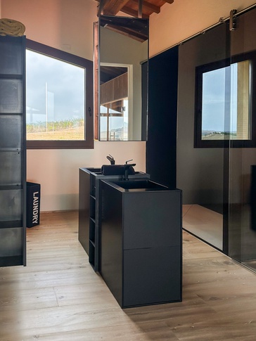 Bagno in stile contemporaneo di 15 di Easy Living