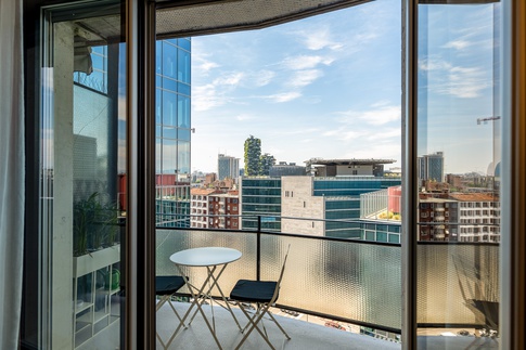 Open Space in stile contemporaneo di 23 di FCInteriorDesignStudio | Open Space in stile contemporaneo di 23 di FCInteriorDesignStudio |