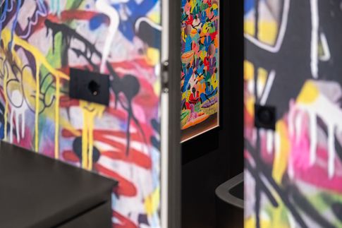 Bagno in stile moderno di 10 di atrestudio