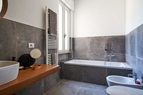 Bagno di Servizio in stile eclettico di 6 di Elisa Veronese Bagno di Servizio in stile eclettico di 6 di Elisa Veronese