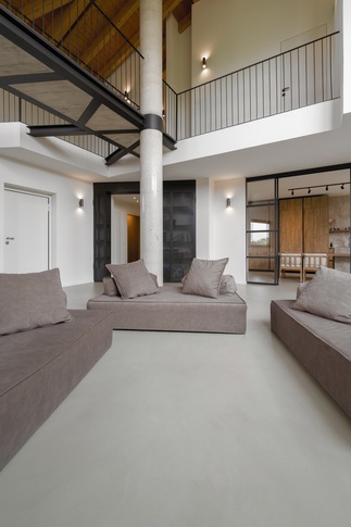 Open Space in stile soft industrial di 60 di Simona Fogalesi interior designer