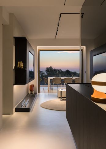 Open Space in stile moderno di 45 di Alessandro Magno Studio