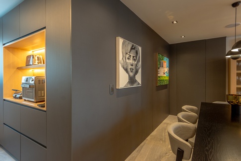 Cucina in stile moderno di 22 di Guzlive