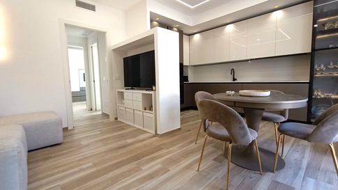 Soggiorno in stile contemporaneo di 24 di Melissa Domenici Architetto