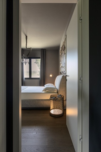 Camera da Letto in stile contemporaneo di 20 di Arredamenti Marinoni