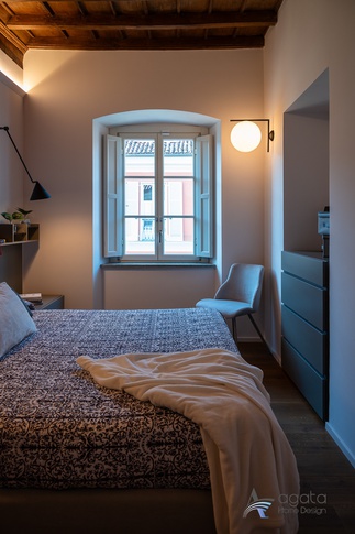 Camera da Letto in stile contemporaneo di 11 di Agata Home Design