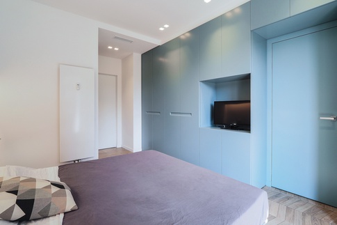 Camera da Letto in stile contemporaneo di 14 di Desearq studio - architettura e interior design Camera da Letto in stile contemporaneo di 14 di Desearq studio - architettura e interior design