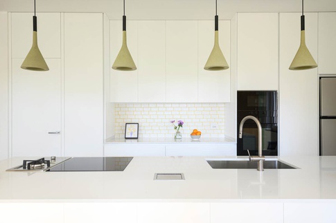 Cucina in stile contemporaneo di 25 di MANUARINO architettura design comunicazione Cucina in stile contemporaneo di 25 di MANUARINO architettura design comunicazione