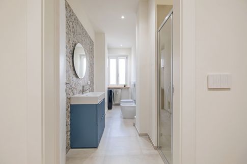 Bagno in stile eclettico di 7 di Studio di Architettura Barbara Vucusa Architetto