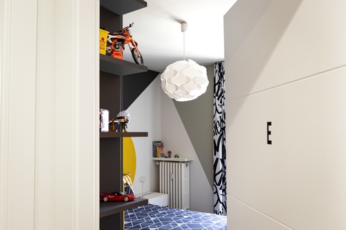Cameretta Bambini in stile contemporaneo di 15 di Studio MAC