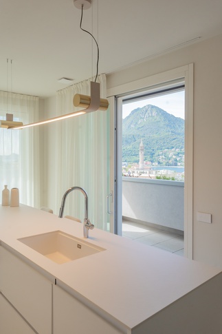Cucina in stile glamour di 14 di Alessandra Parolini Studio