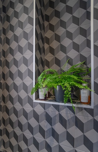 Bagno in stile contemporaneo di 5 di COBE architetti