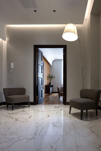 Open Space in stile contemporaneo di 350 di Z5AI