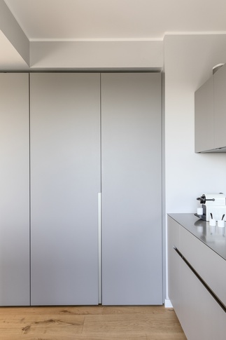 Cucina in stile contemporaneo di 18 di EasyRelooking srls Cucina in stile contemporaneo di 18 di EasyRelooking srls
