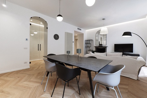 Open Space in stile glamour di 40 di Desearq studio - architettura e interior design