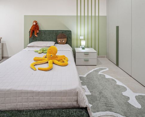 Cameretta Bambini in stile contemporaneo di 18 di Ciquadro Architetti Cameretta Bambini in stile contemporaneo di 18 di Ciquadro Architetti
