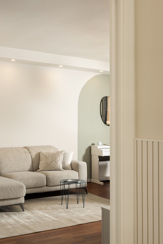 Soggiorno in stile contemporaneo di 20 di EasyRelooking srls