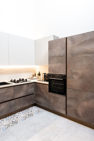 Cucina in stile contemporaneo di 9 di AD Design