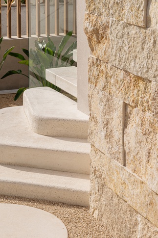 Giardino in stile mediterraneo di 126 di Francesco Cardano Interior Designer