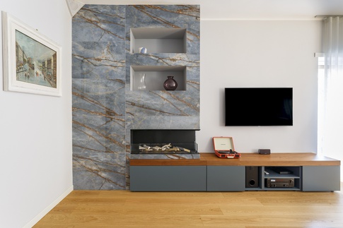 Soggiorno in stile contemporaneo di 26 di As architettura