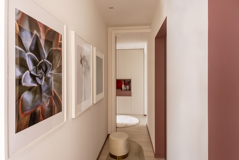 Corridoio in stile contemporaneo di 8 di Michele Schiano Moriello - Interior designer Corridoio in stile contemporaneo di 8 di Michele Schiano Moriello - Interior designer