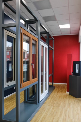 Open Space in stile moderno di 120 di Studio LABventinove