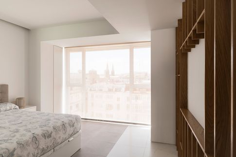 Camera da Letto in stile minimal di 20 di Lorenzo Franzi | Fotografia