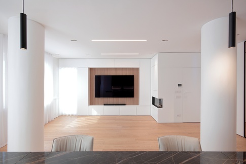 Open Space in stile contemporaneo di 70 di Paolo Basco Architetto