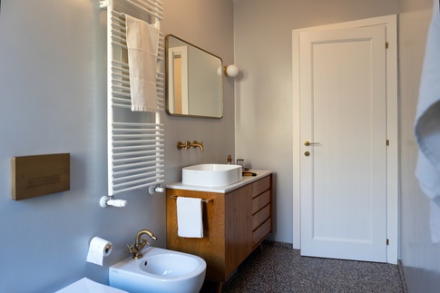 Bagno in stile vintage di 5 di L2 Architettura
