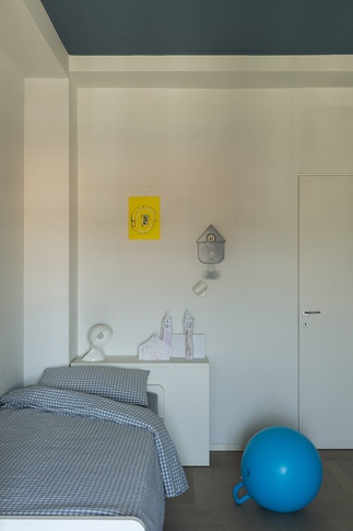 Cameretta Bambini in stile moderno di 15 di MatStudio