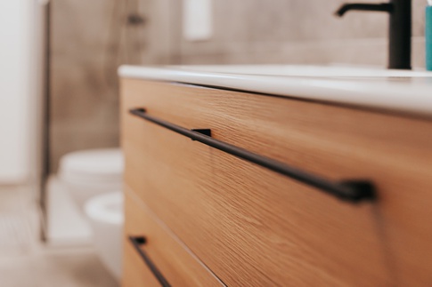 Bagno in stile minimal di 15 di design by very