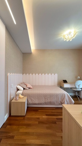 Cameretta Bambini in stile contemporaneo di 13 di Studio Gaetano Riccardelli