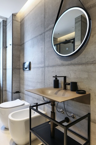 Bagno in stile soft industrial di 8 di Desearq studio - architettura e interior design Bagno in stile soft industrial di 8 di Desearq studio - architettura e interior design