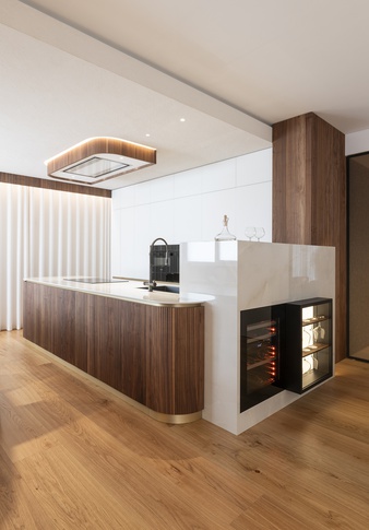 Open Space in stile contemporaneo di 52 di Francesco Cardano Interior Designer Open Space in stile contemporaneo di 52 di Francesco Cardano Interior Designer