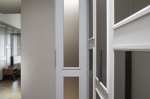 Camera da Letto in stile eclettico di 40 di COLLETTIVO_INVƎRSO