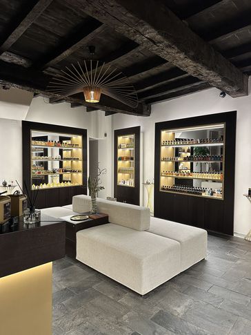 Open Space in stile contemporaneo di 60 di JFD Juri Favilli Design Open Space in stile contemporaneo di 60 di JFD Juri Favilli Design