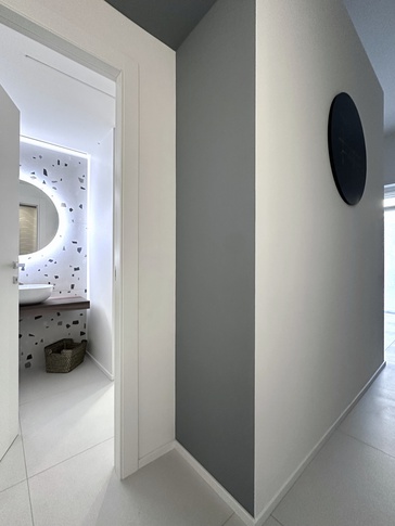 Bagno in stile minimal di 6 di Valeria Eva Rossi Architetta Bagno in stile minimal di 6 di Valeria Eva Rossi Architetta