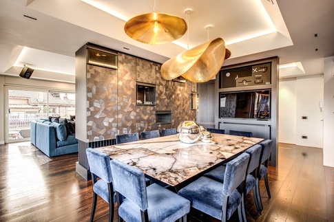 Sala da Pranzo in stile contemporaneo di 20 di MOB Architects