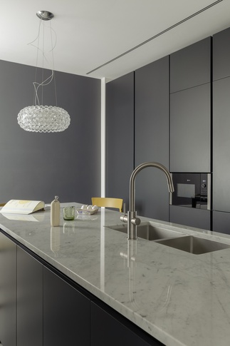 Cucina in stile moderno di 20 di MatStudio